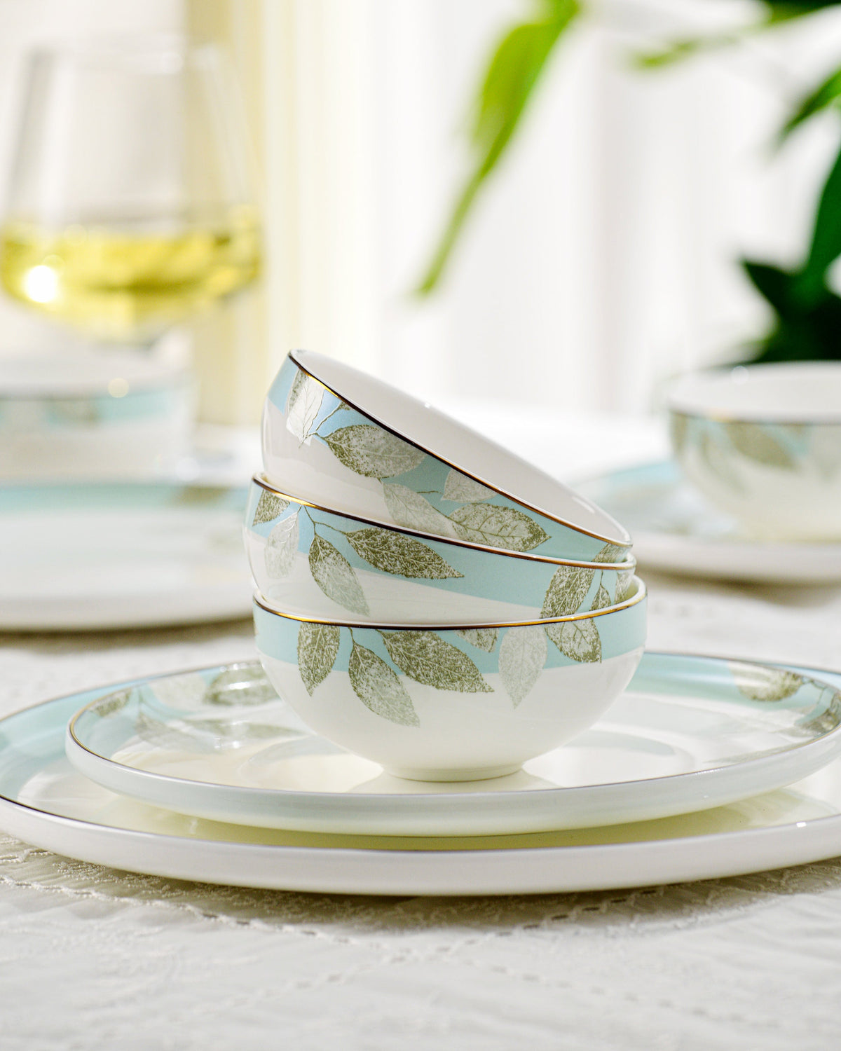 TAKISSO Aqua Gold Dinner Set
