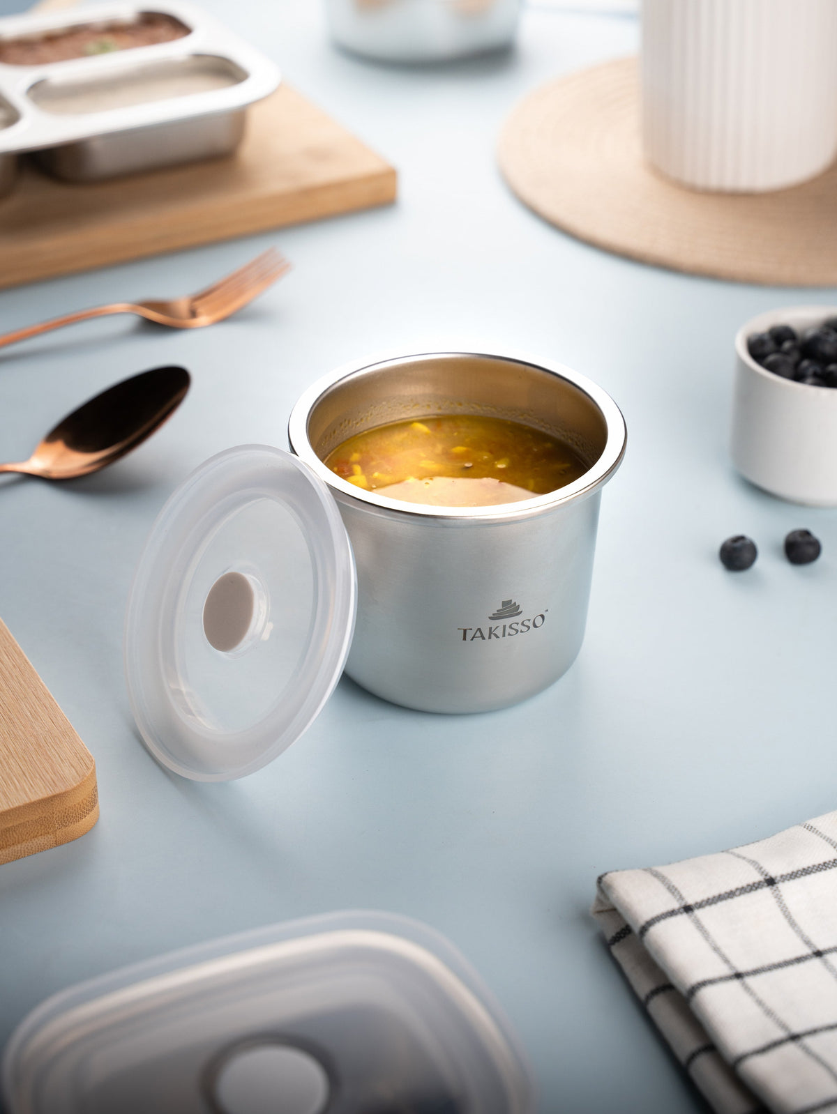 TAKISSO Round - Tall - 530ml Microwave Safe Container (With Push-Pull Airtight Mechanism)